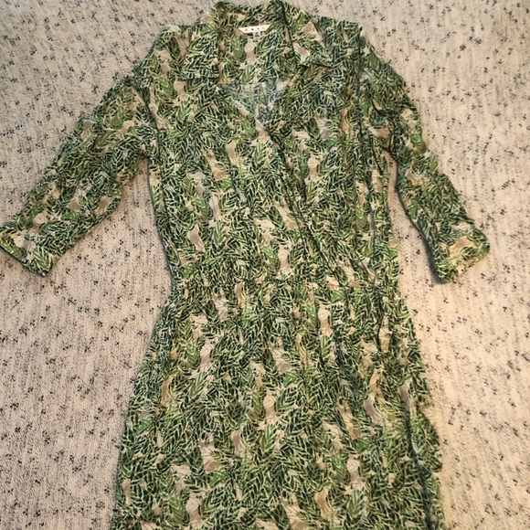 Cabi palm green dress with cinched waist - Picture 1 of 5